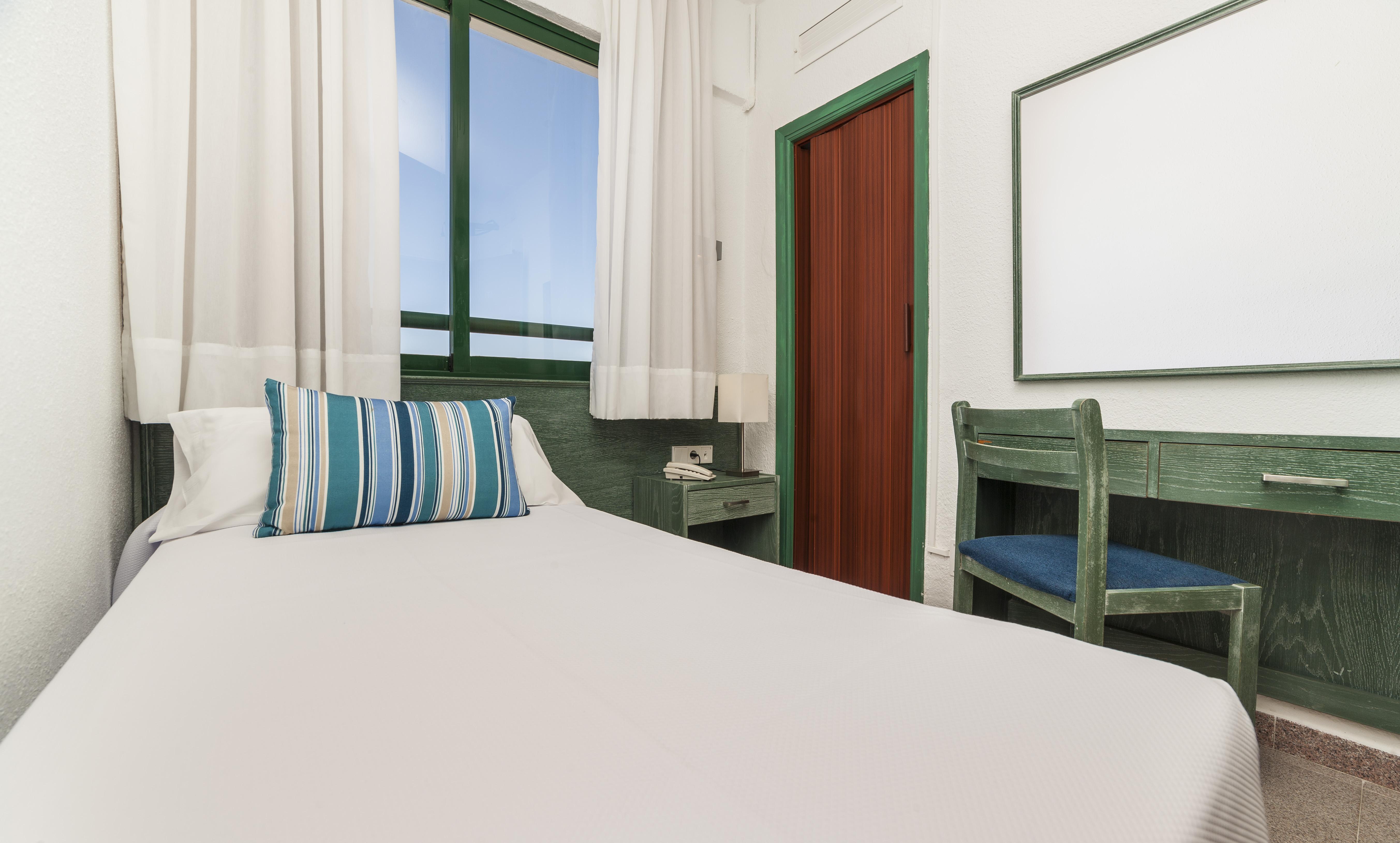 Globales Cala'N Blanes Hotel Cala'N Blanes  Exterior foto
